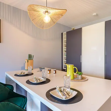 Au Bord Du Le Garden Apartment Duingt